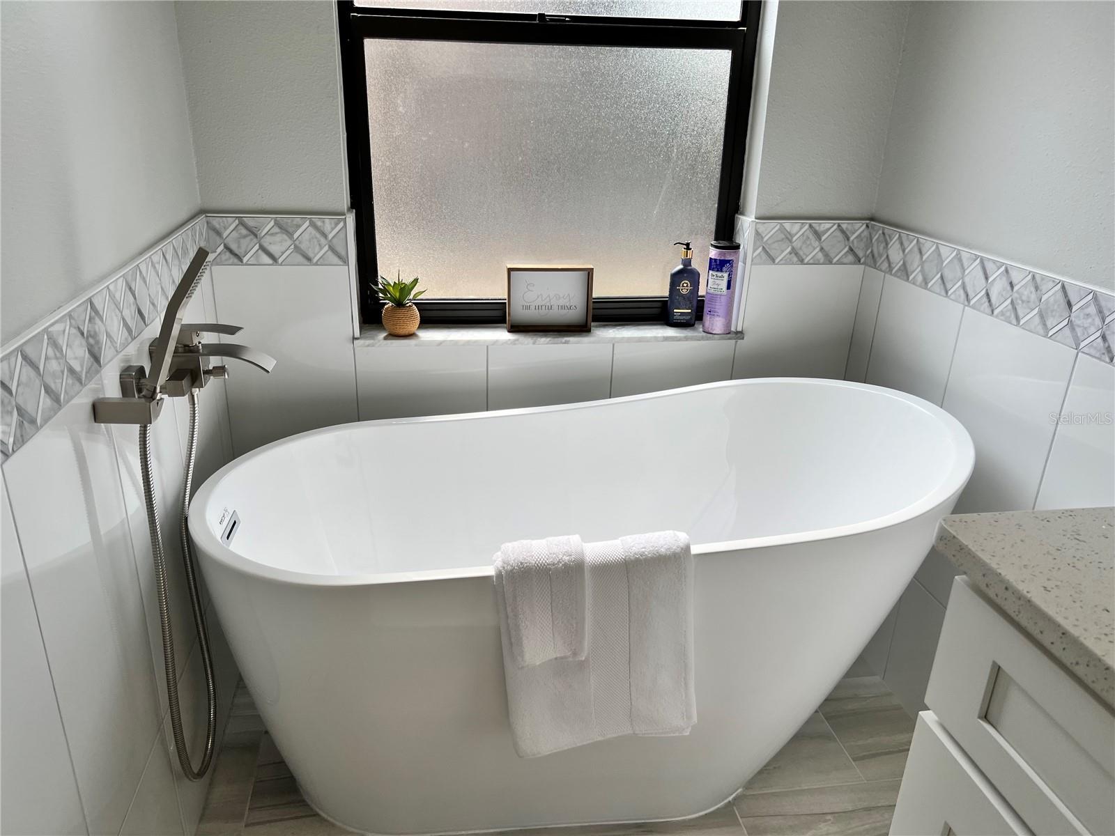 9147 JIMINEZ DR — photo 10