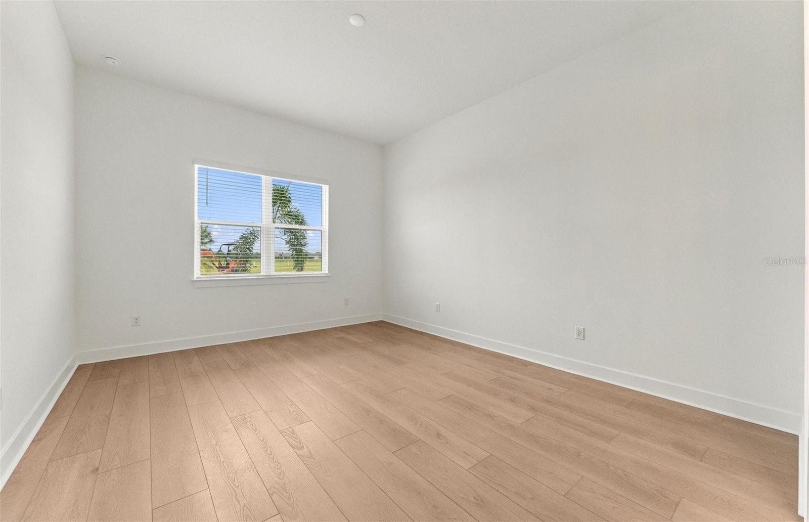 11316 CLAY AVE — photo 8