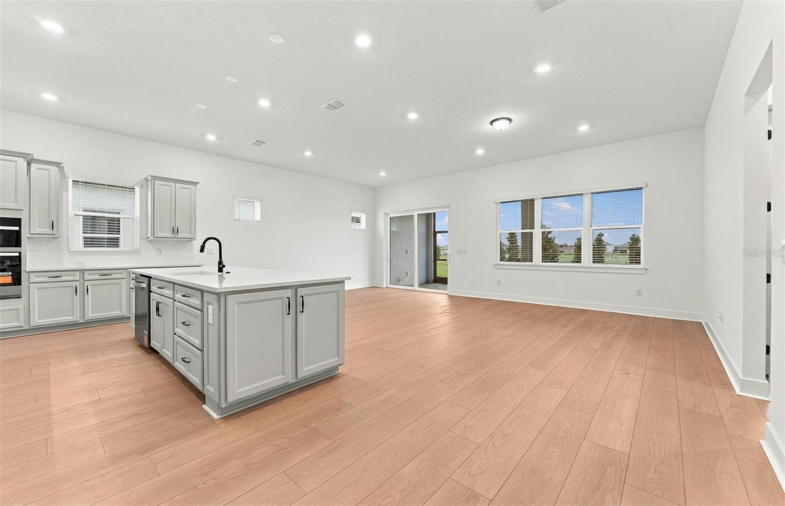 11316 CLAY AVE — photo 7