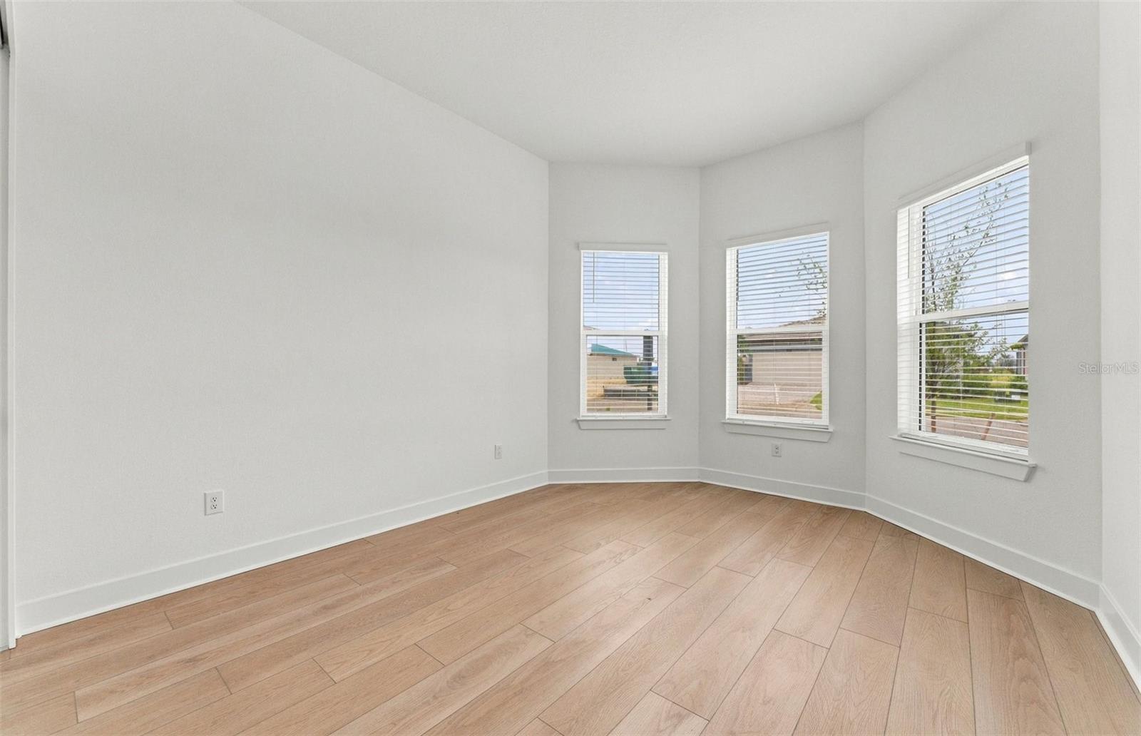 11316 CLAY AVE — photo 14
