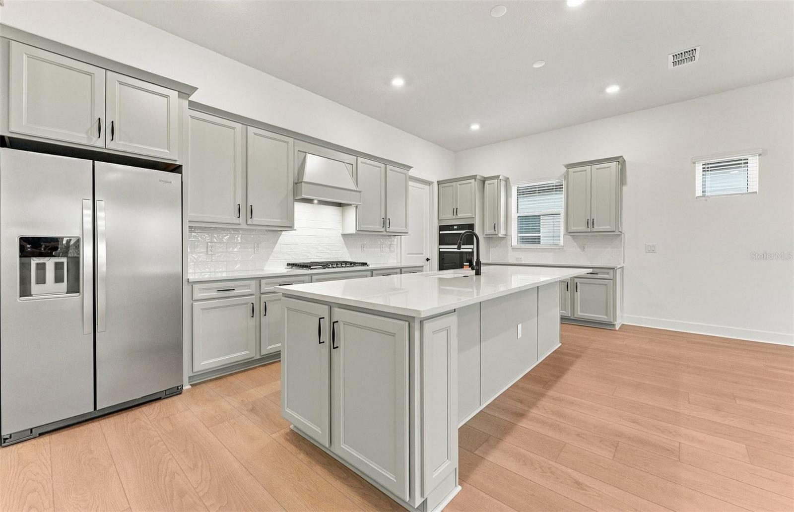 11316 CLAY AVE — photo 3