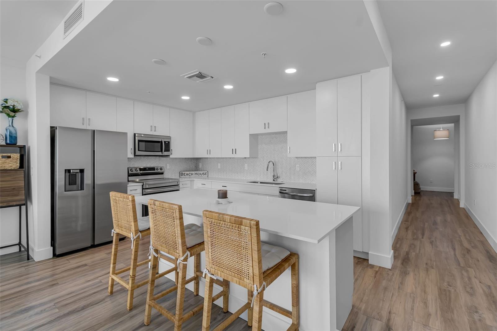 1703 N TAMIAMI TRL #211 — photo 7