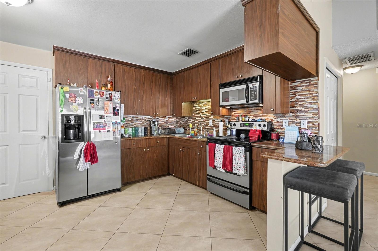 412 W IDLEWILD AVE — photo 12