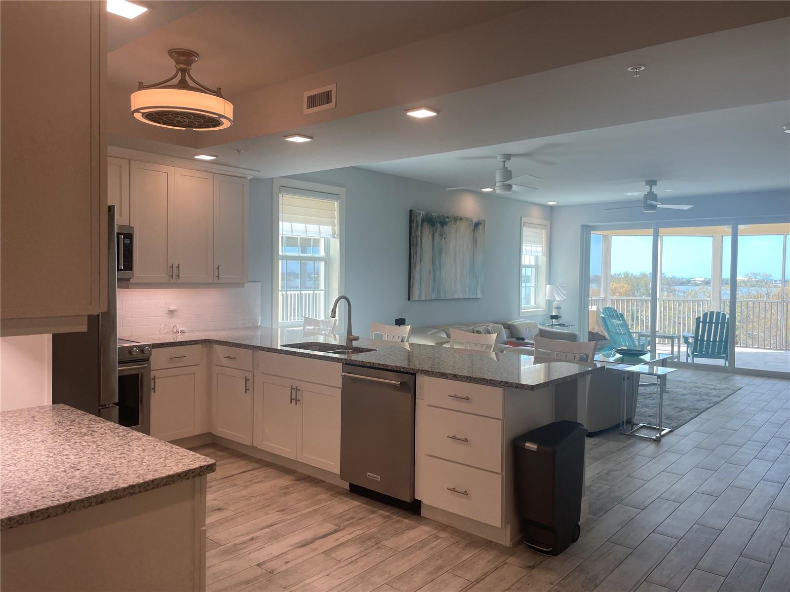 260 HIDDEN BAY DR #401 — photo 6