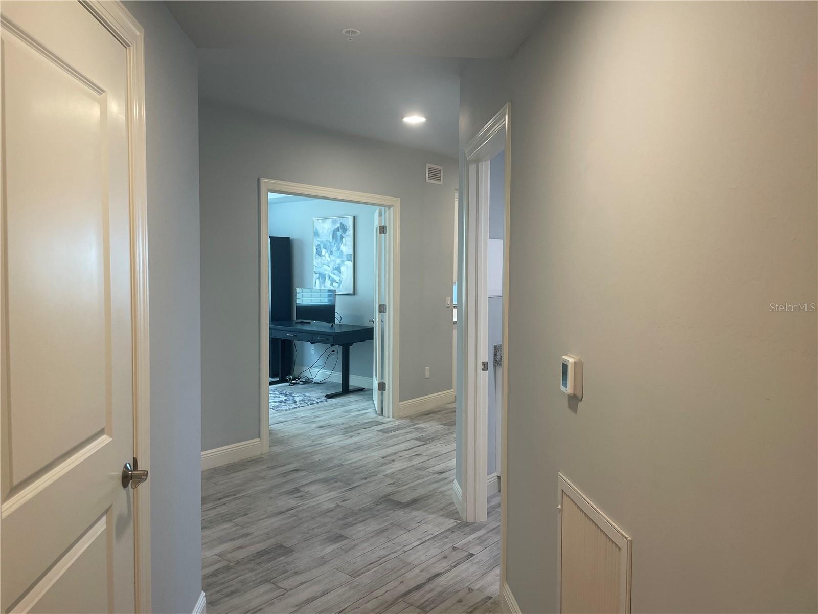 260 HIDDEN BAY DR #401 — photo 4