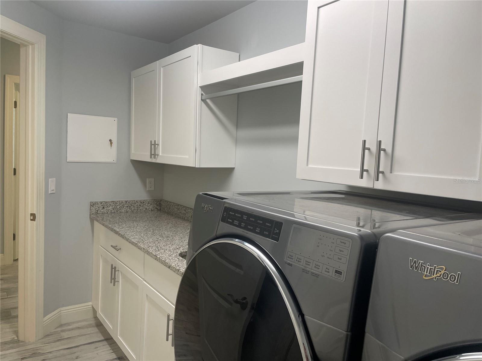 260 HIDDEN BAY DR #401 — photo 39