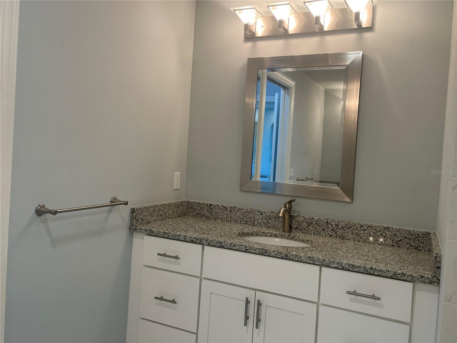 260 HIDDEN BAY DR #401 — photo 26