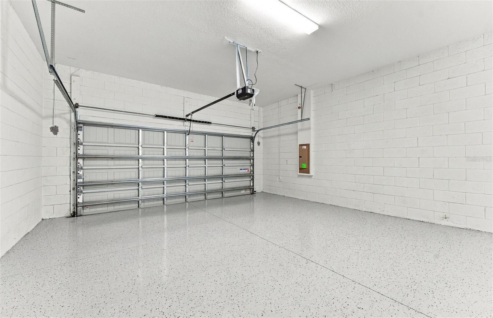 11320 CLAY AVE — photo 15