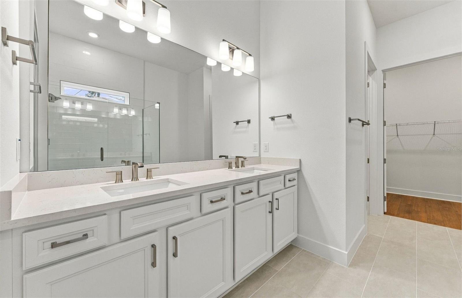 11320 CLAY AVE — photo 8
