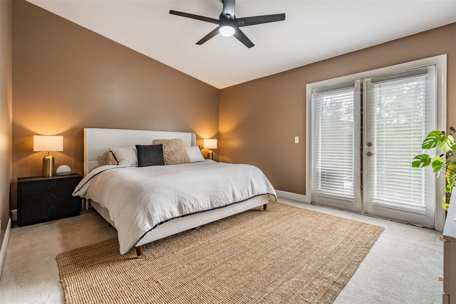 415 BARCELONA DR — photo 19