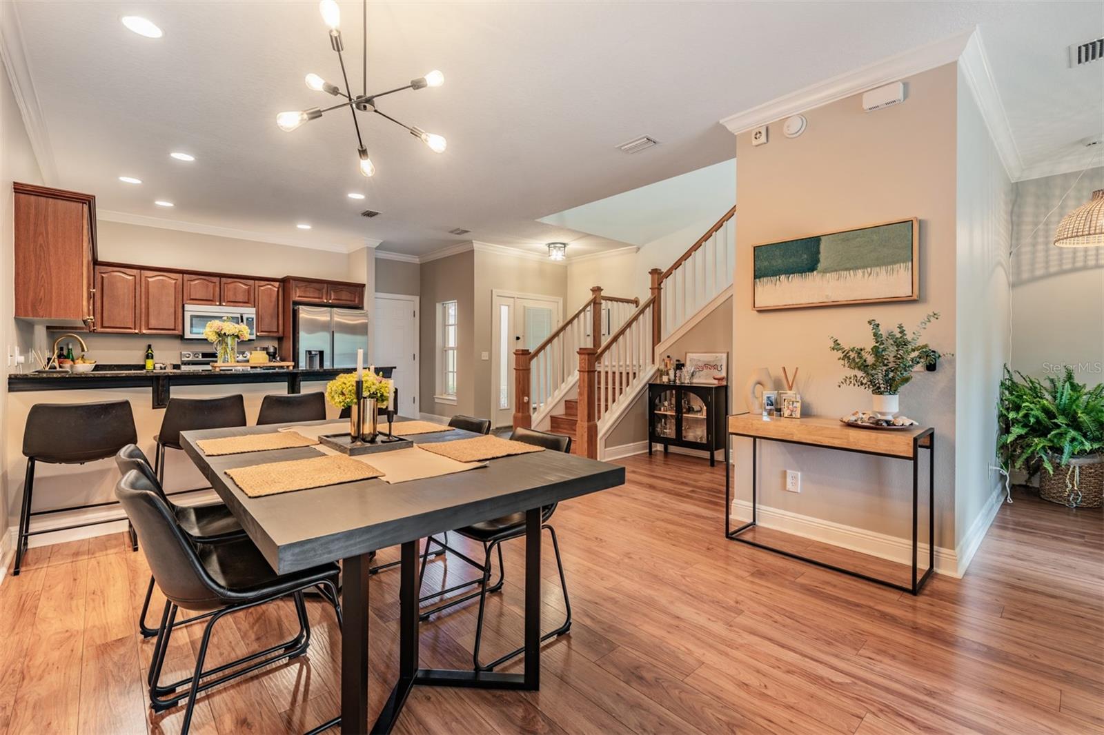 415 BARCELONA DR — photo 10