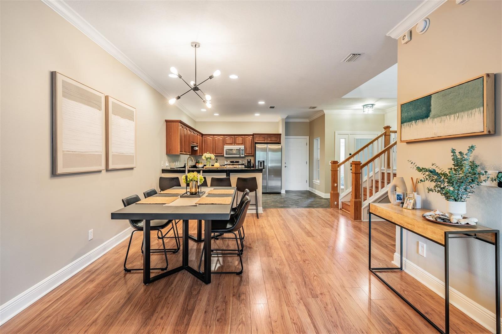 415 BARCELONA DR — photo 7