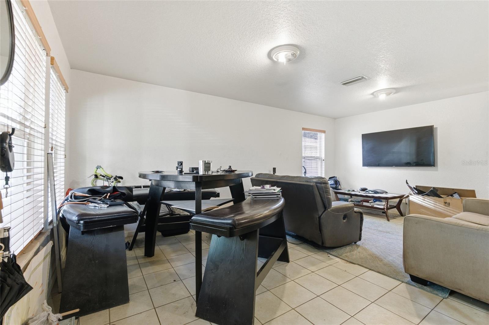 8439 RADIO LN — photo 4