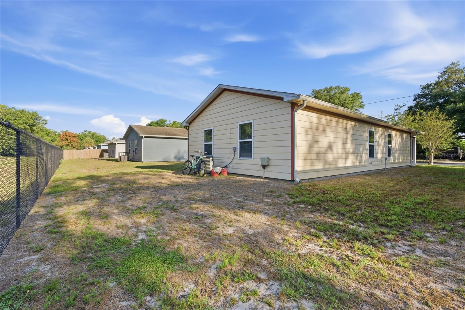 8439 RADIO LN — photo 28