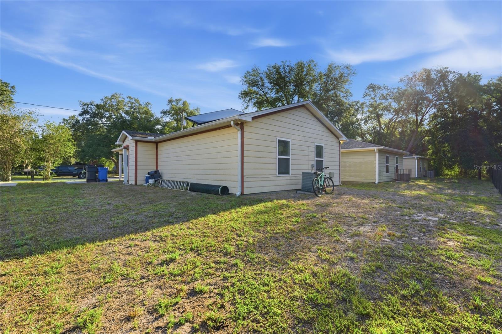 8439 RADIO LN — photo 27
