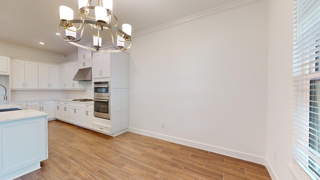 30175 IMPERATI BLVD — photo 8