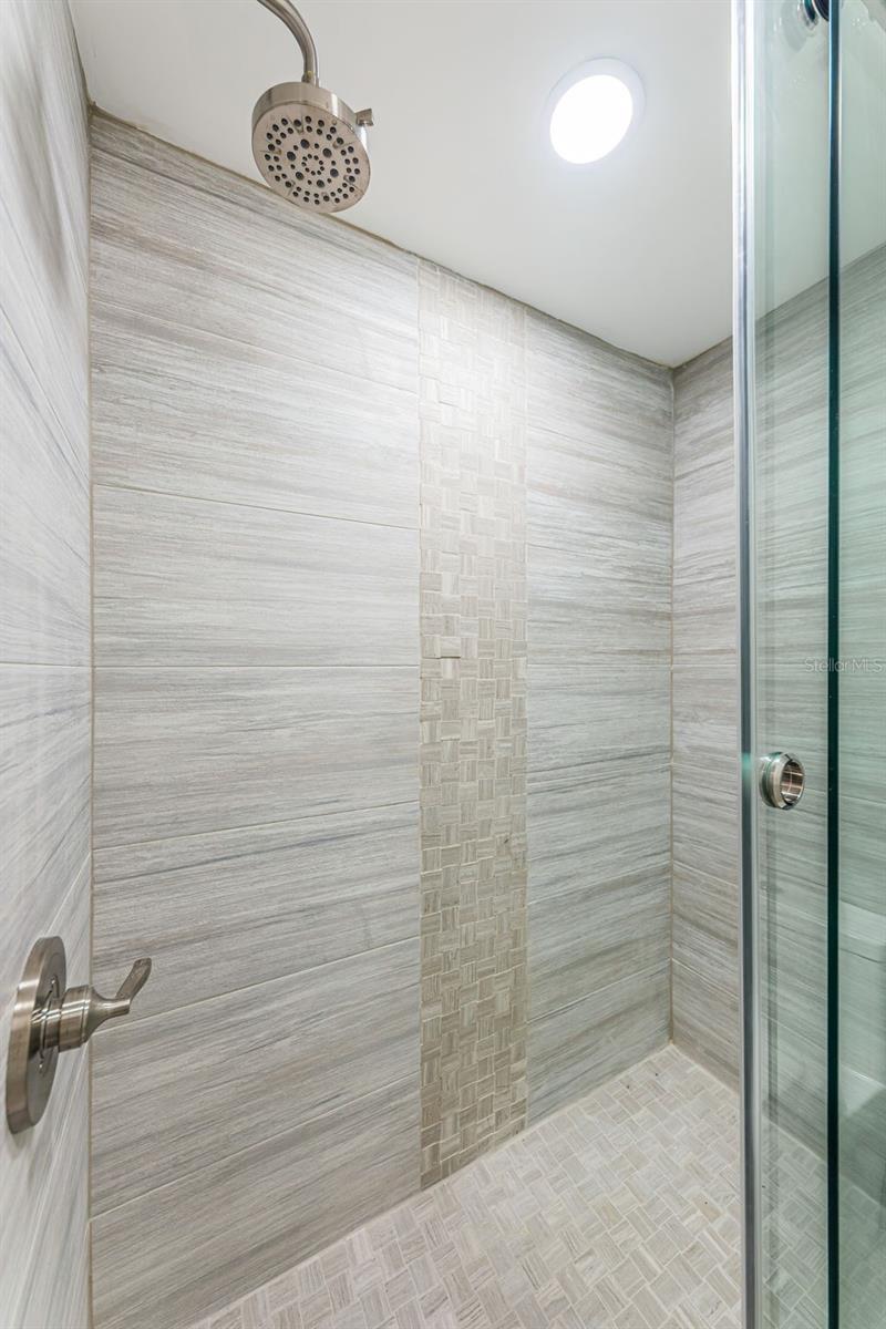 781 VILLAGE LAKE TER N #101A — photo 38