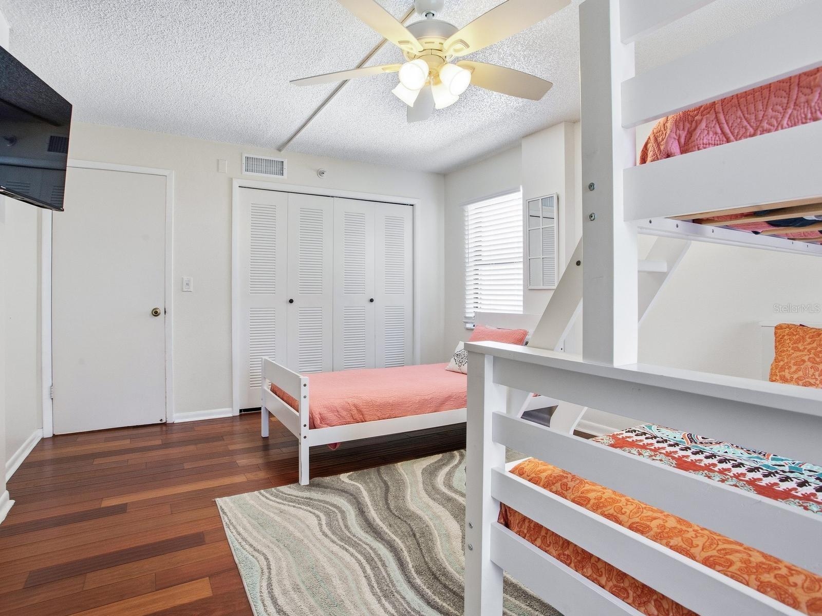 1005 GULF BLVD #10 — photo 44