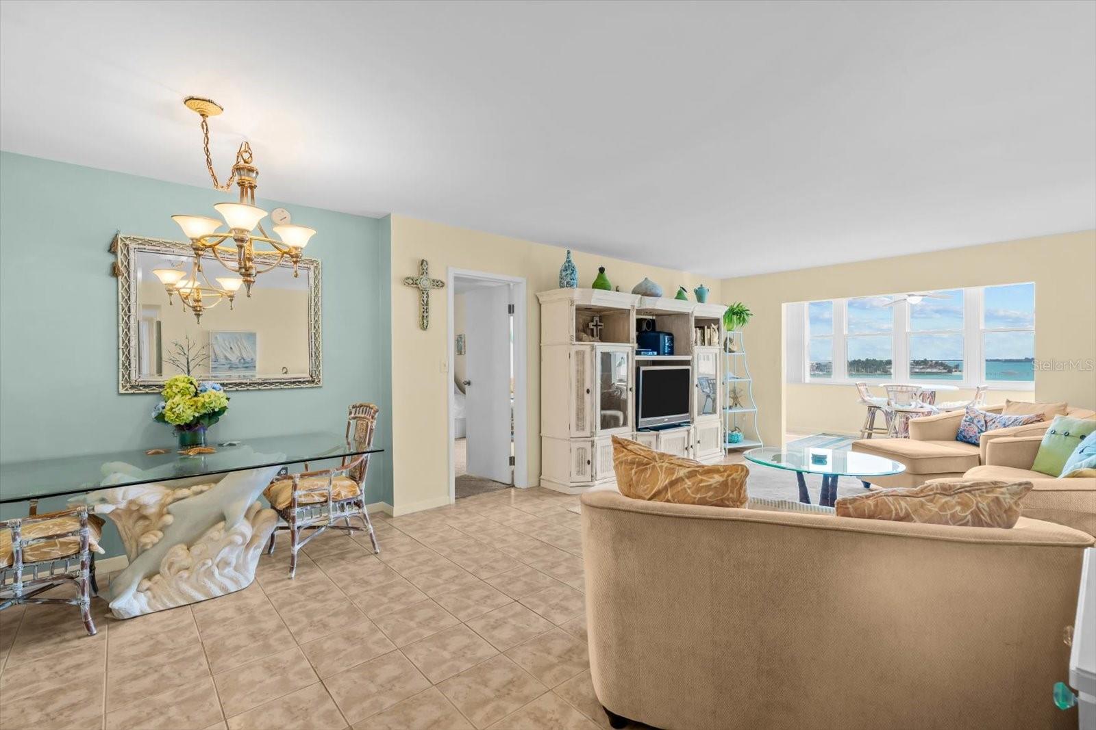5108 BRITTANY DR S #607 — photo 12