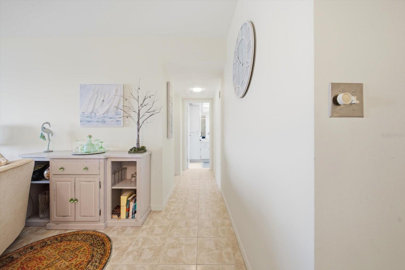 5108 BRITTANY DR S #607 — photo 23