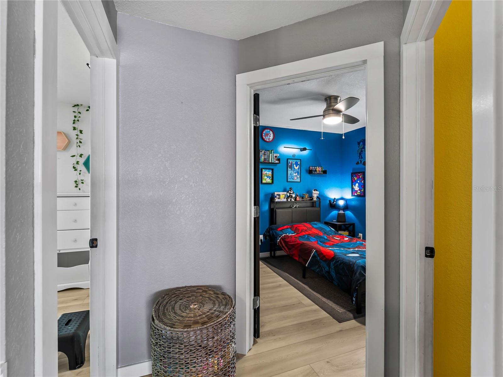 1729 MILAN ST — photo 37