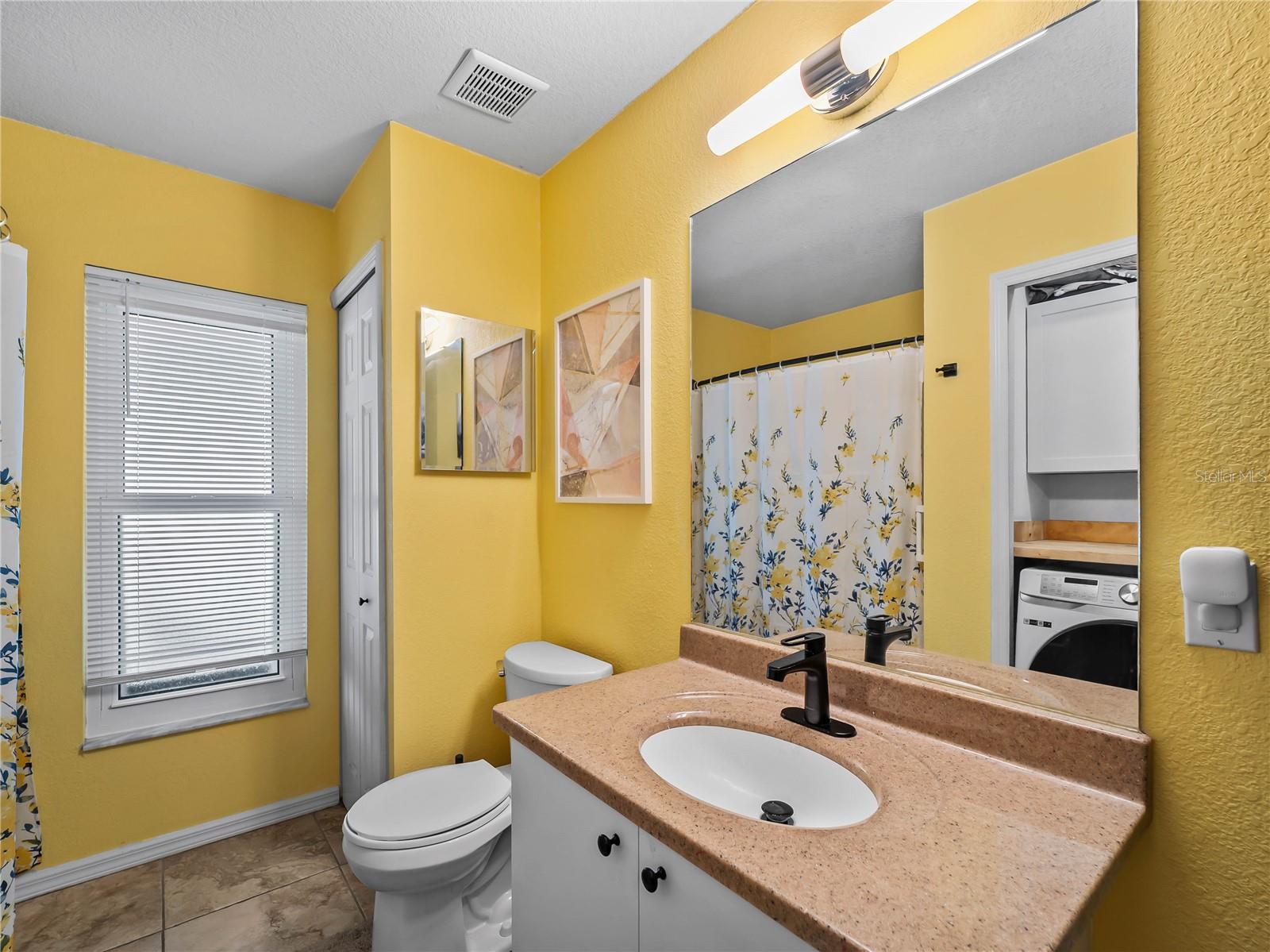 1729 MILAN ST — photo 35