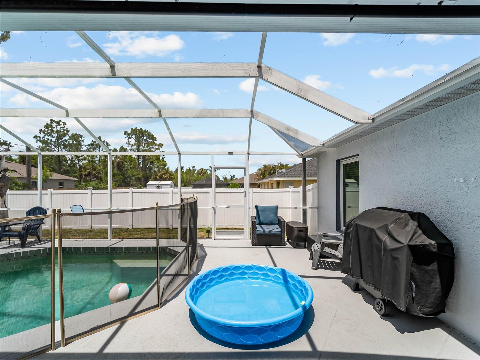 1729 MILAN ST — photo 48
