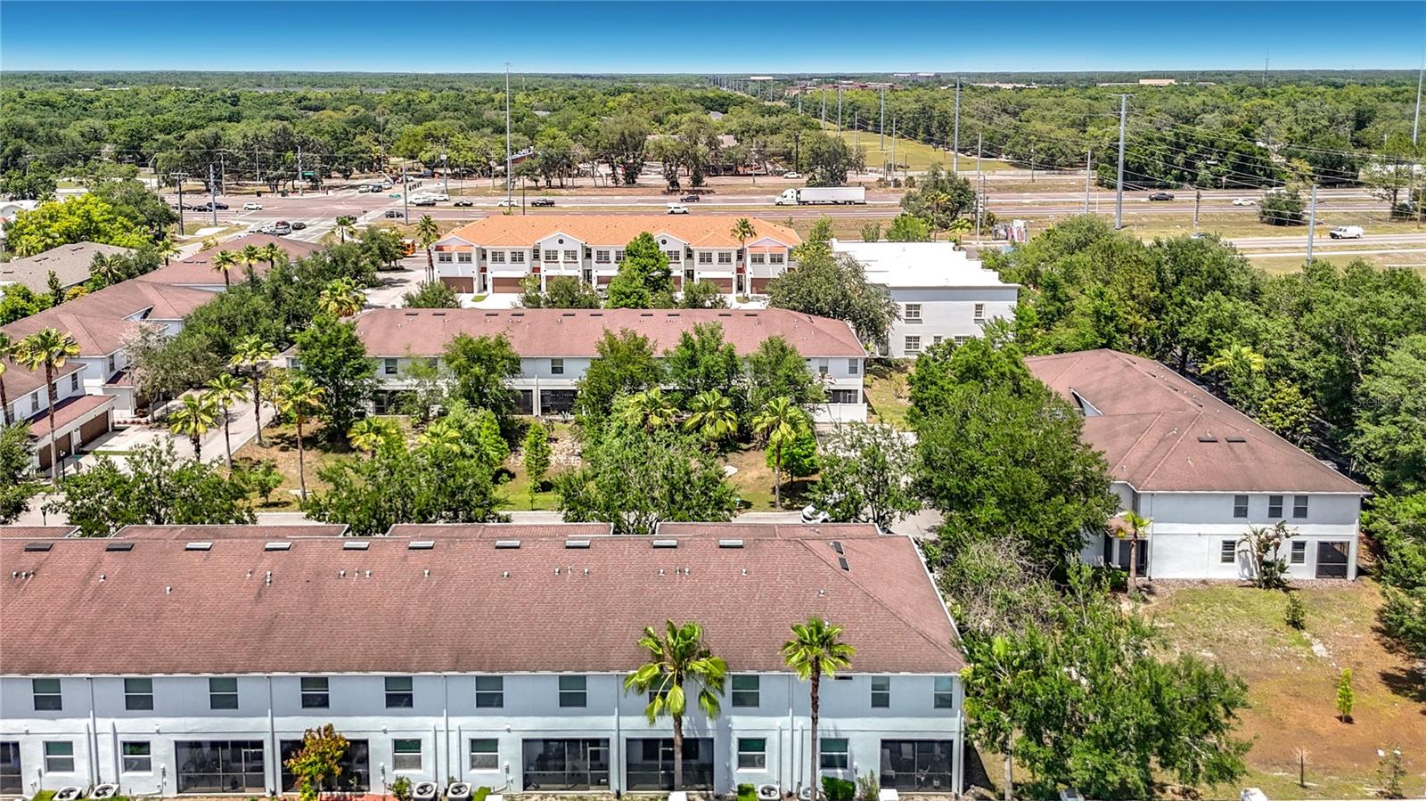 8615 ANDALUCIA FIELD DR — photo 31