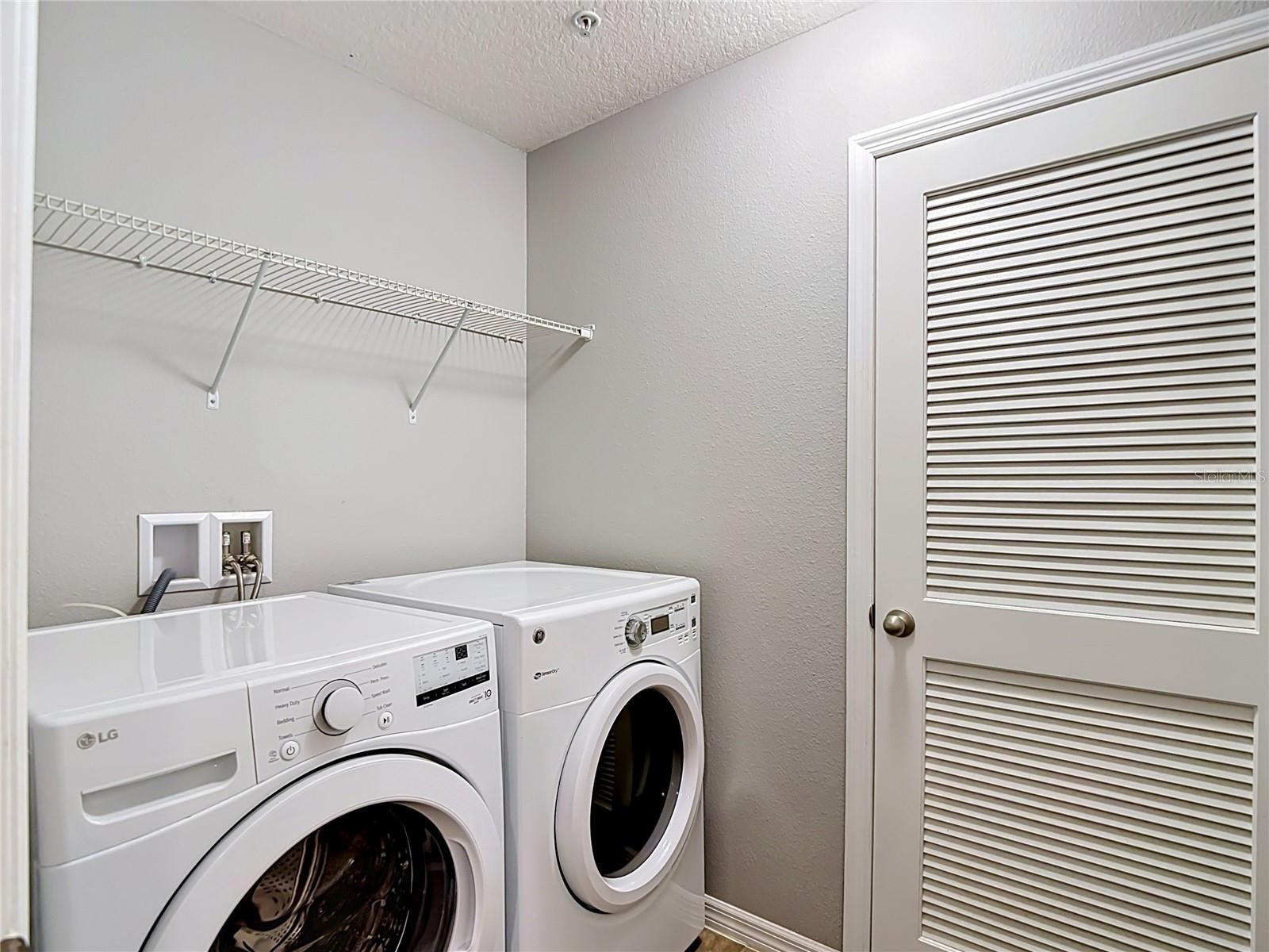 8615 ANDALUCIA FIELD DR — photo 27
