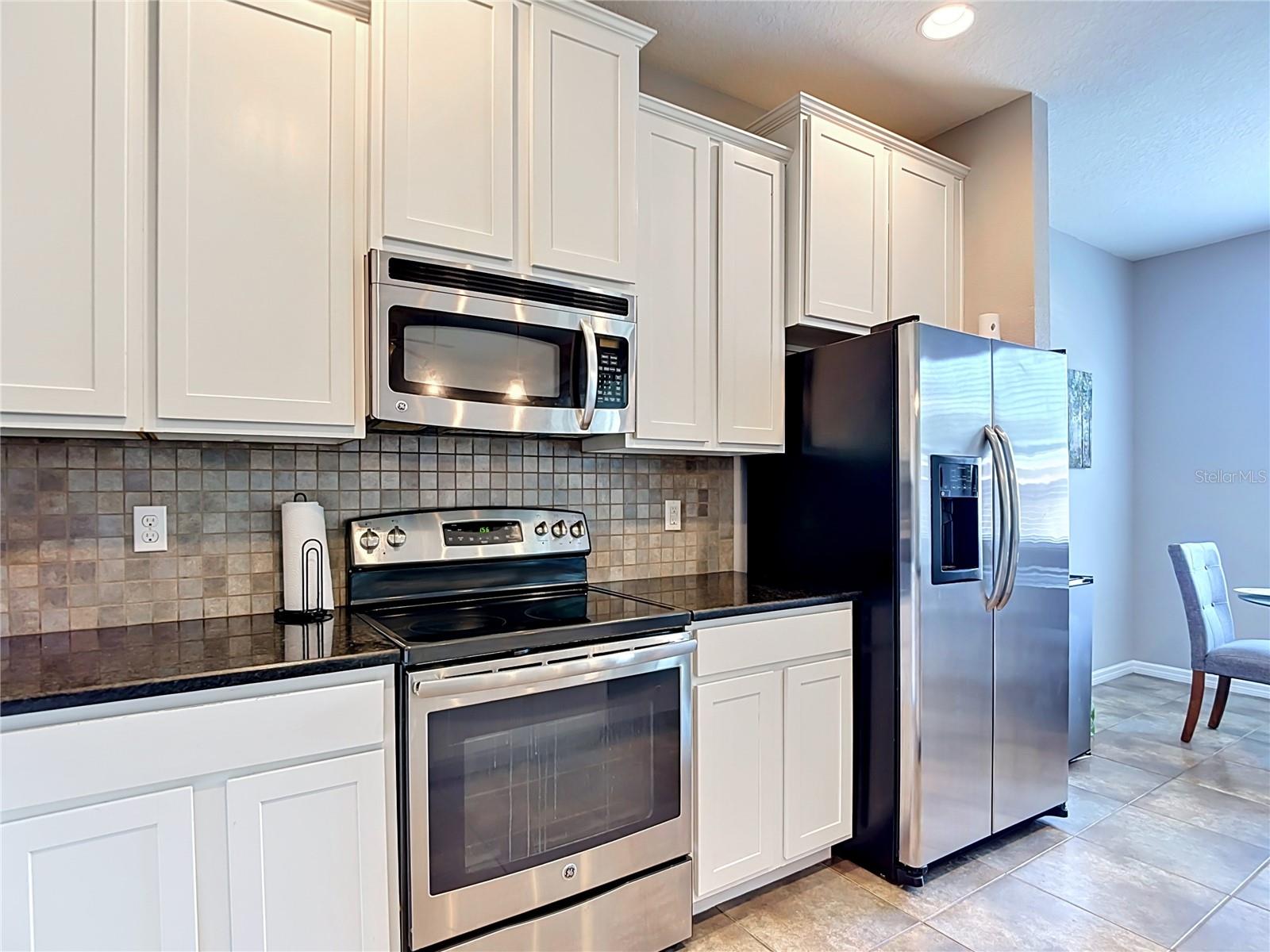 8615 ANDALUCIA FIELD DR — photo 13