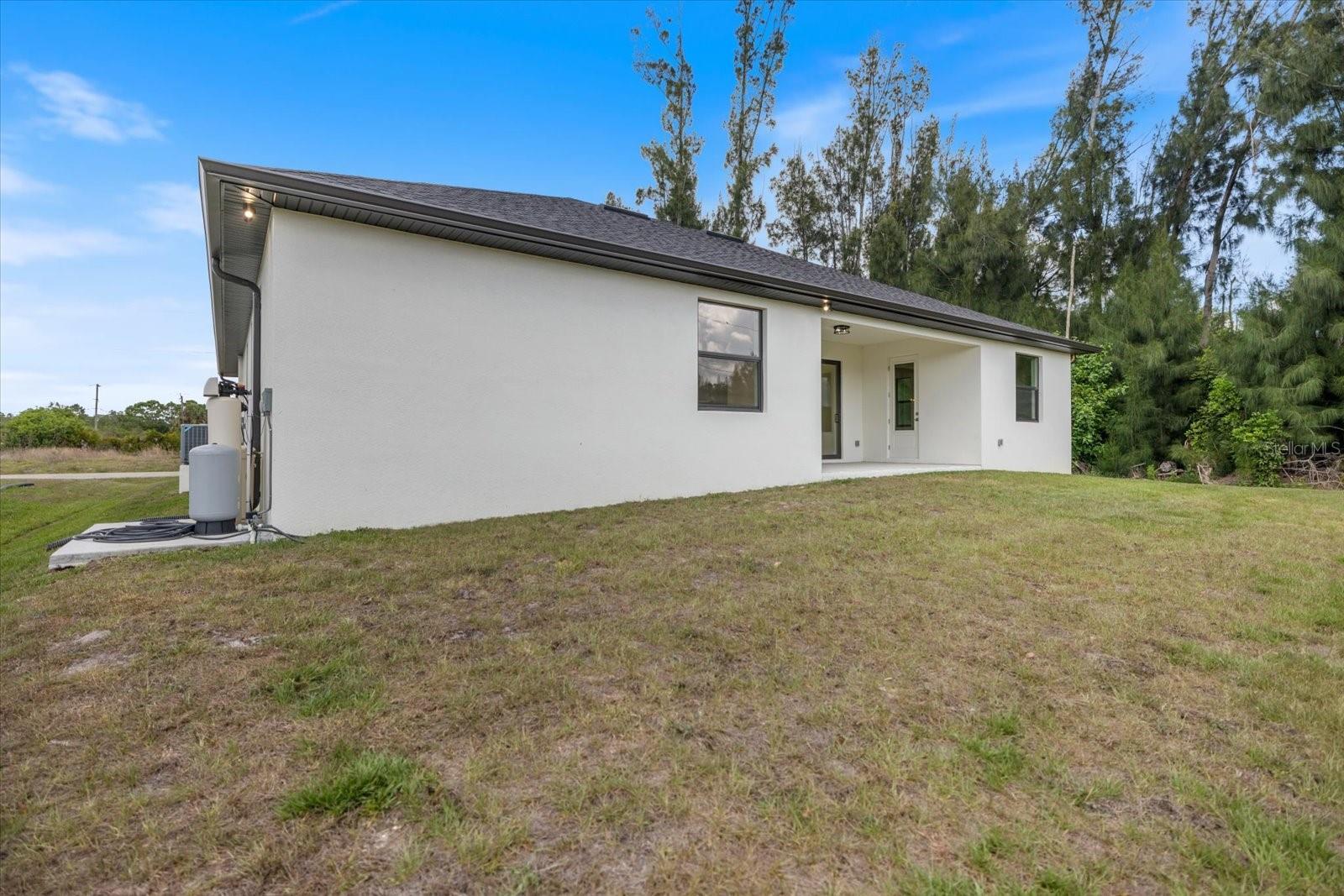 12134 MALLORCA AVE — photo 32