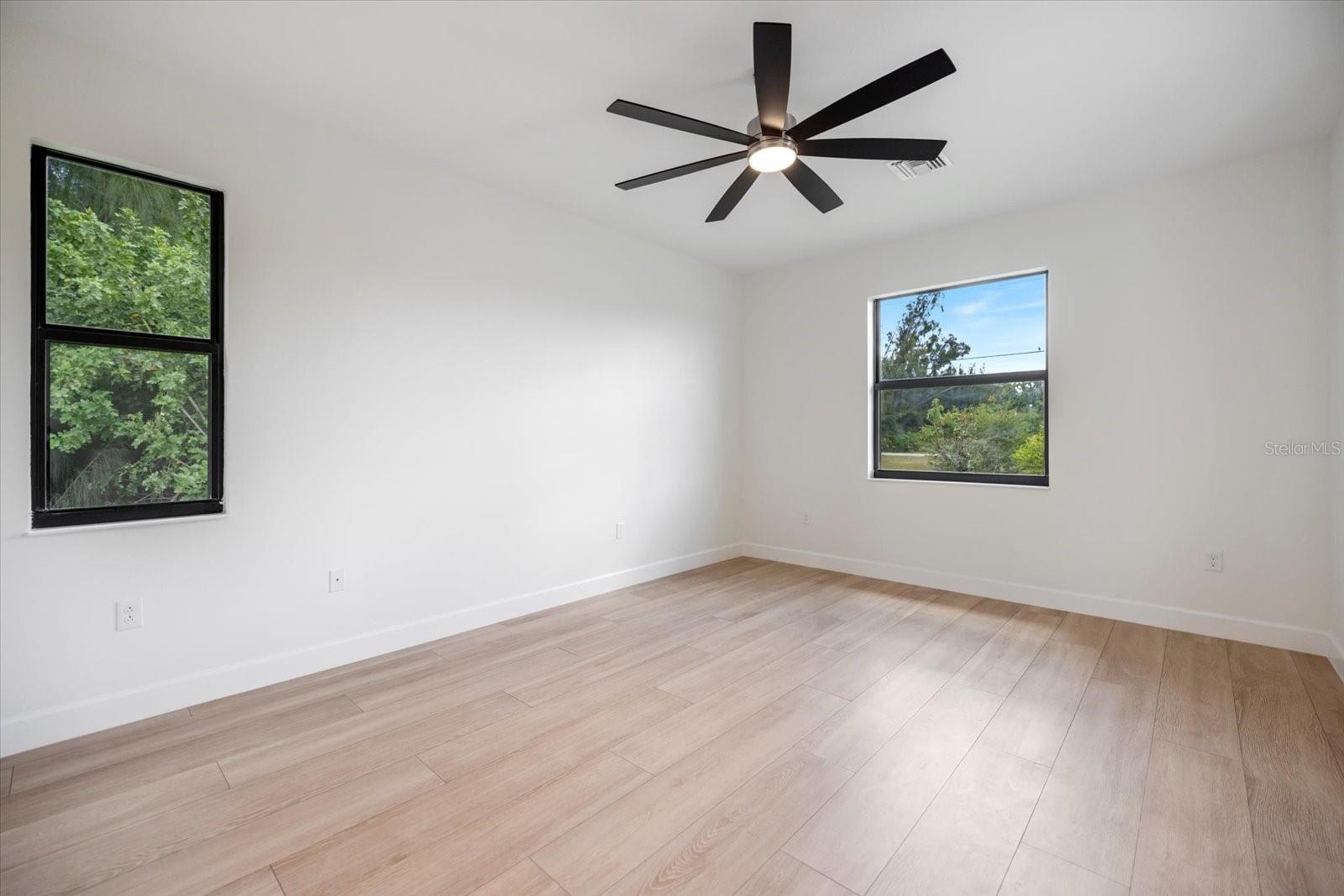 12134 MALLORCA AVE — photo 15