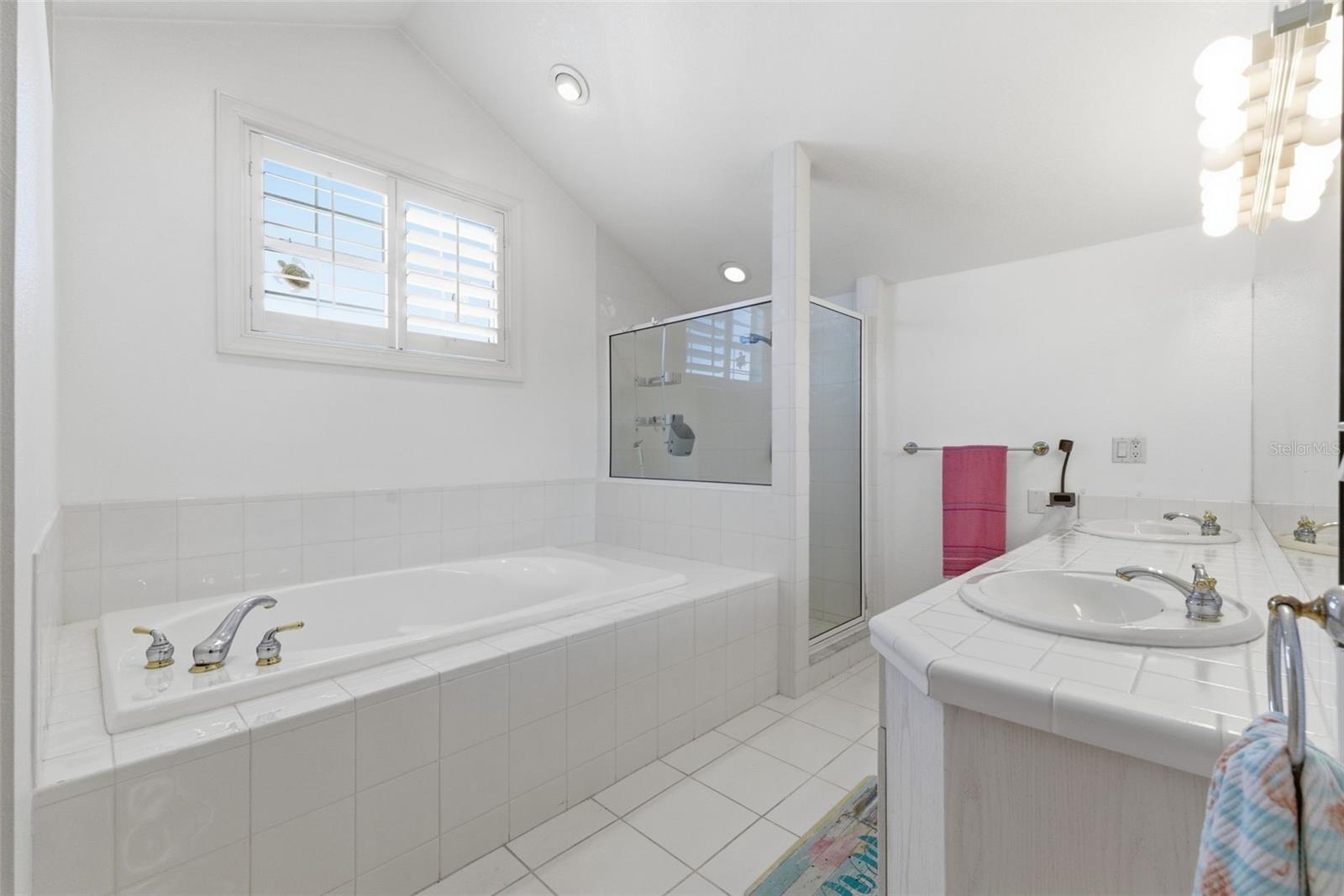 24 N PINE CIR — photo 69