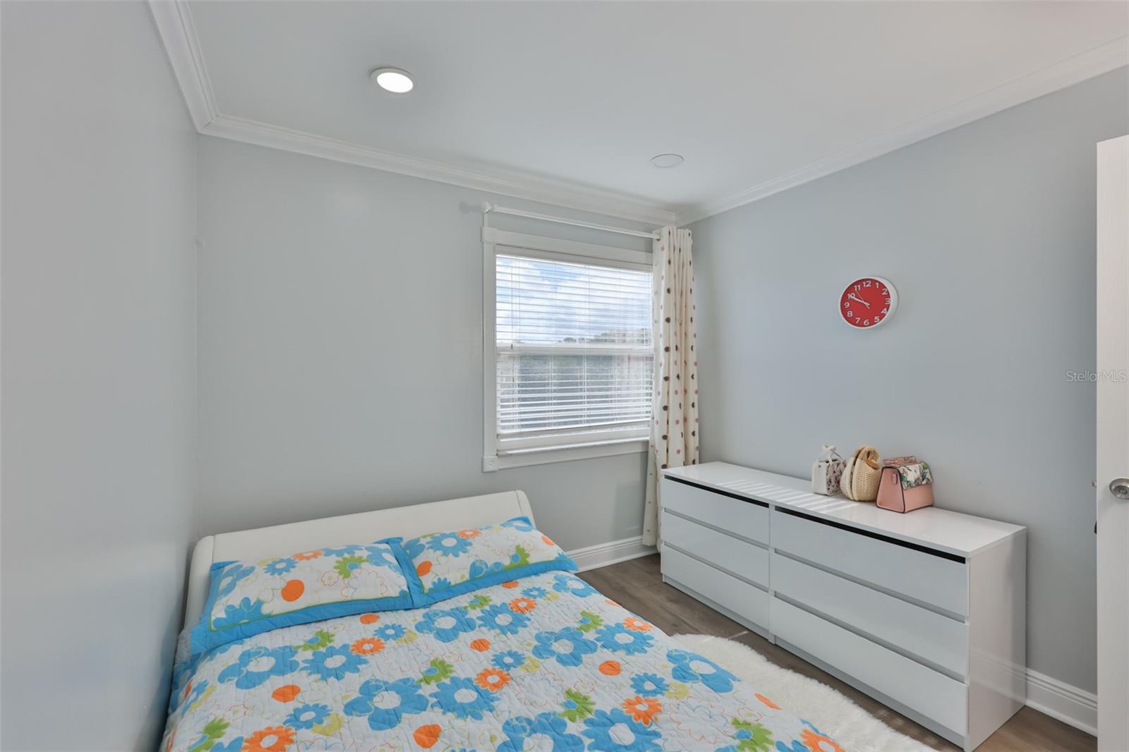 1865 CLEARBROOKE DR — photo 34
