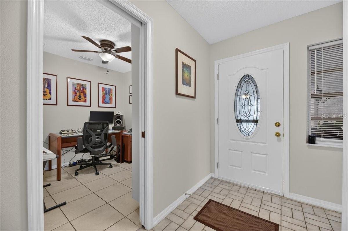 705 WESTMONT WAY — photo 11