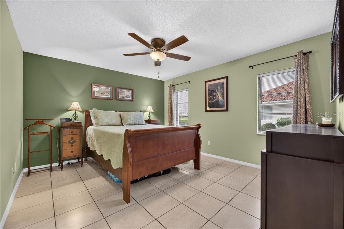705 WESTMONT WAY — photo 34