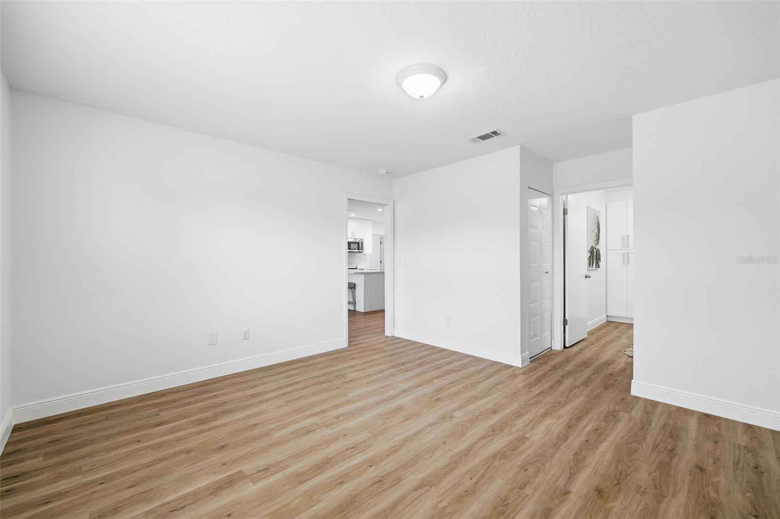 1616 BENTWOOD DR — photo 20