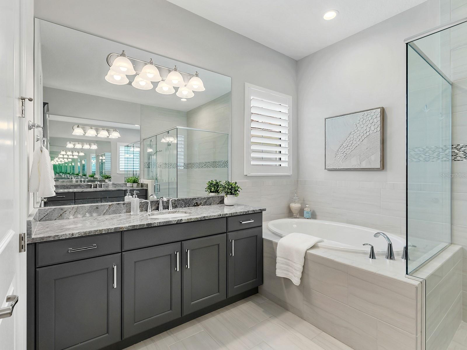 16739 VERONA PL — photo 36