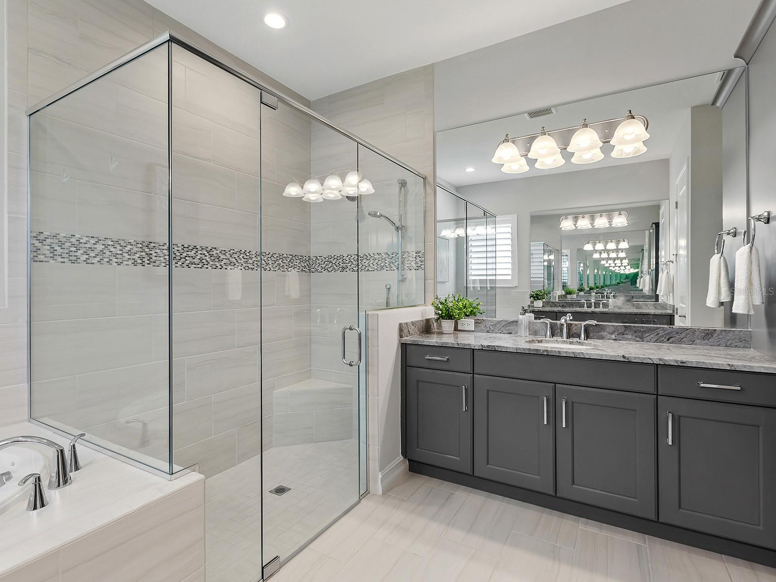 16739 VERONA PL — photo 37