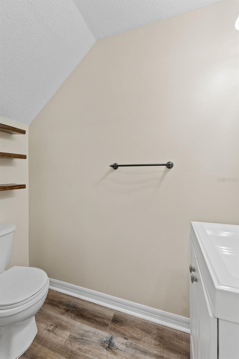 8421 EDGEWATER PLACE BLVD — photo 21