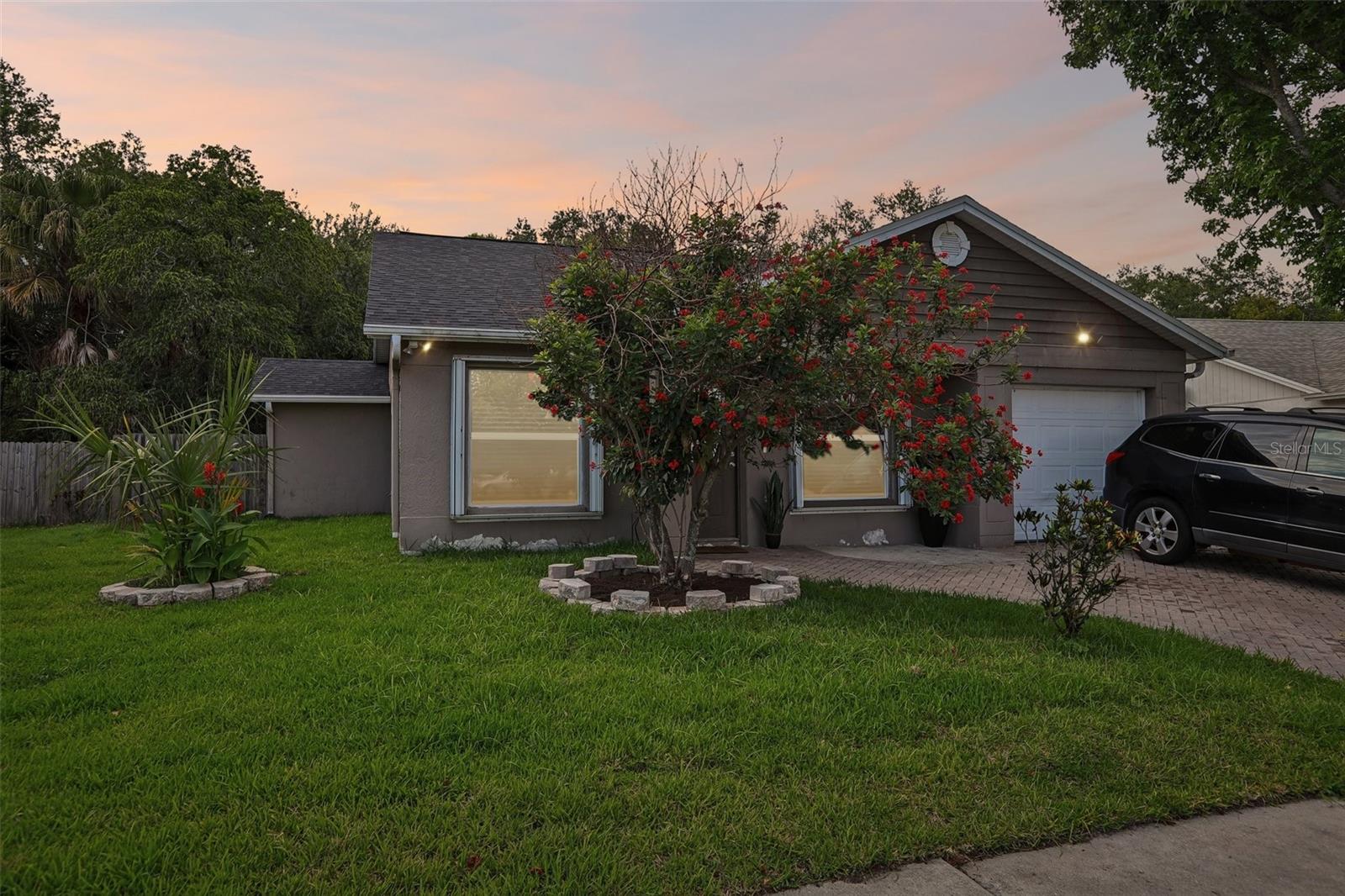 1525 KESTREL WAY — photo 30