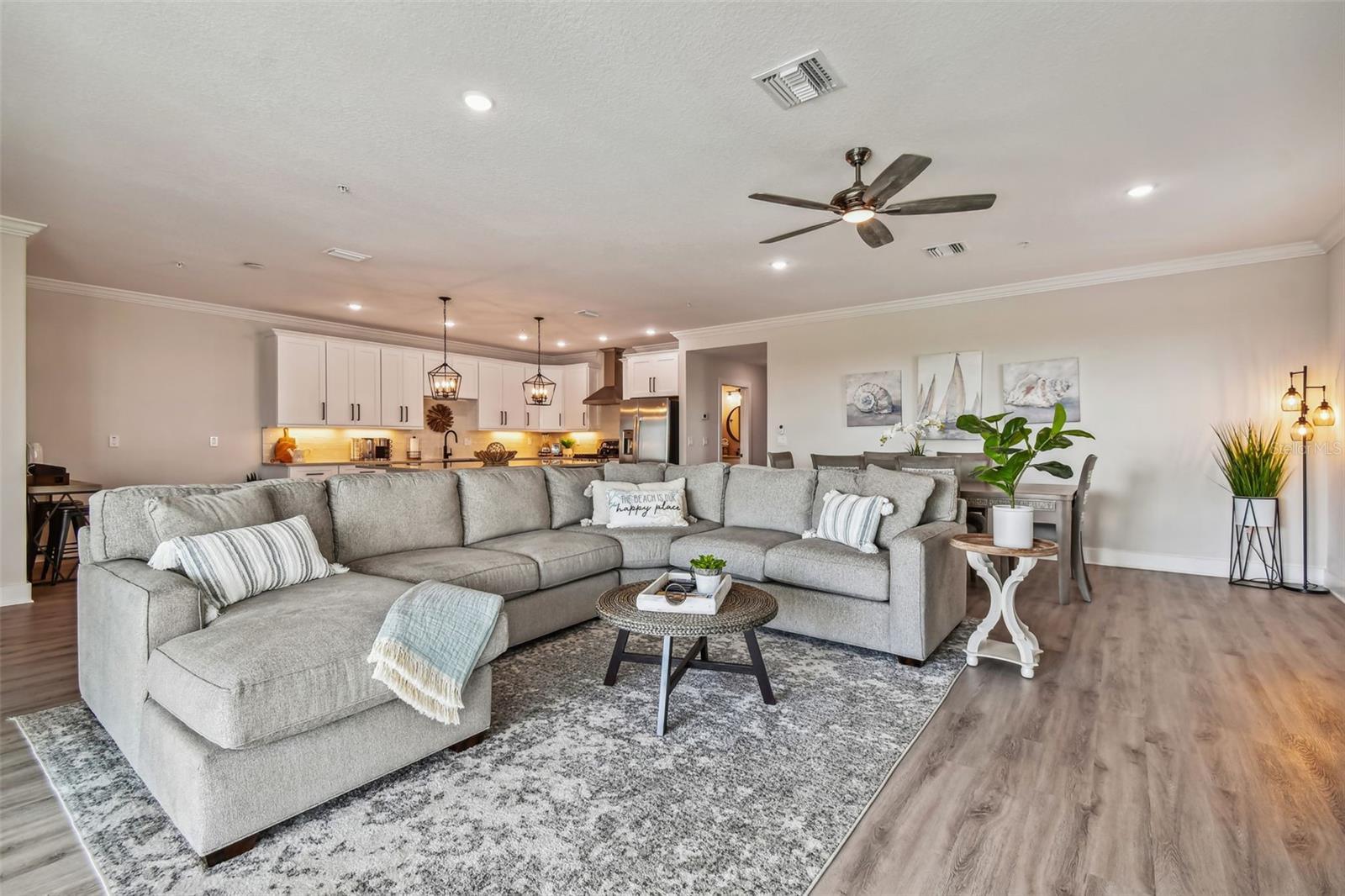 19505 GULF BLVD #404 — photo 8