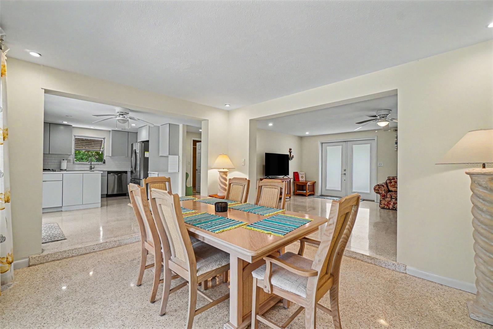 413 PAMETO RD — photo 11