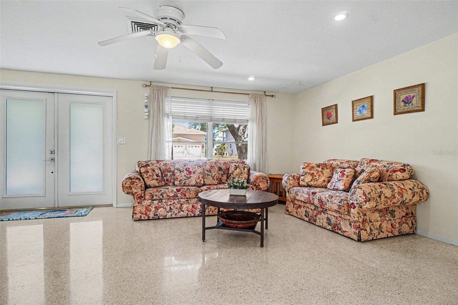 413 PAMETO RD — photo 13