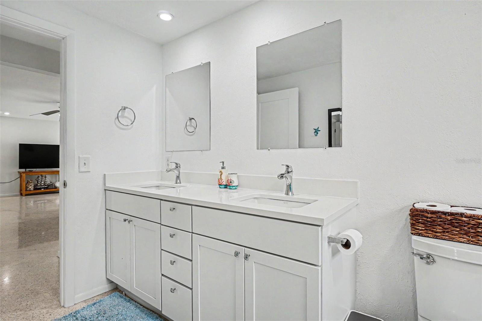 413 PAMETO RD — photo 21
