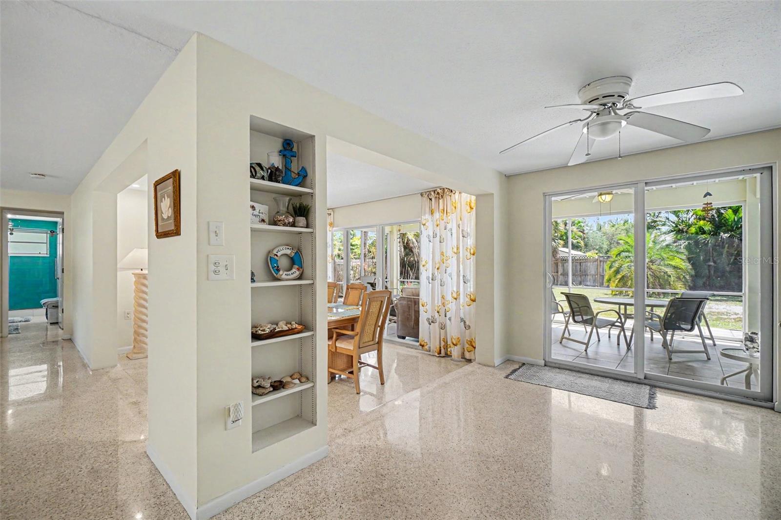 413 PAMETO RD — photo 9