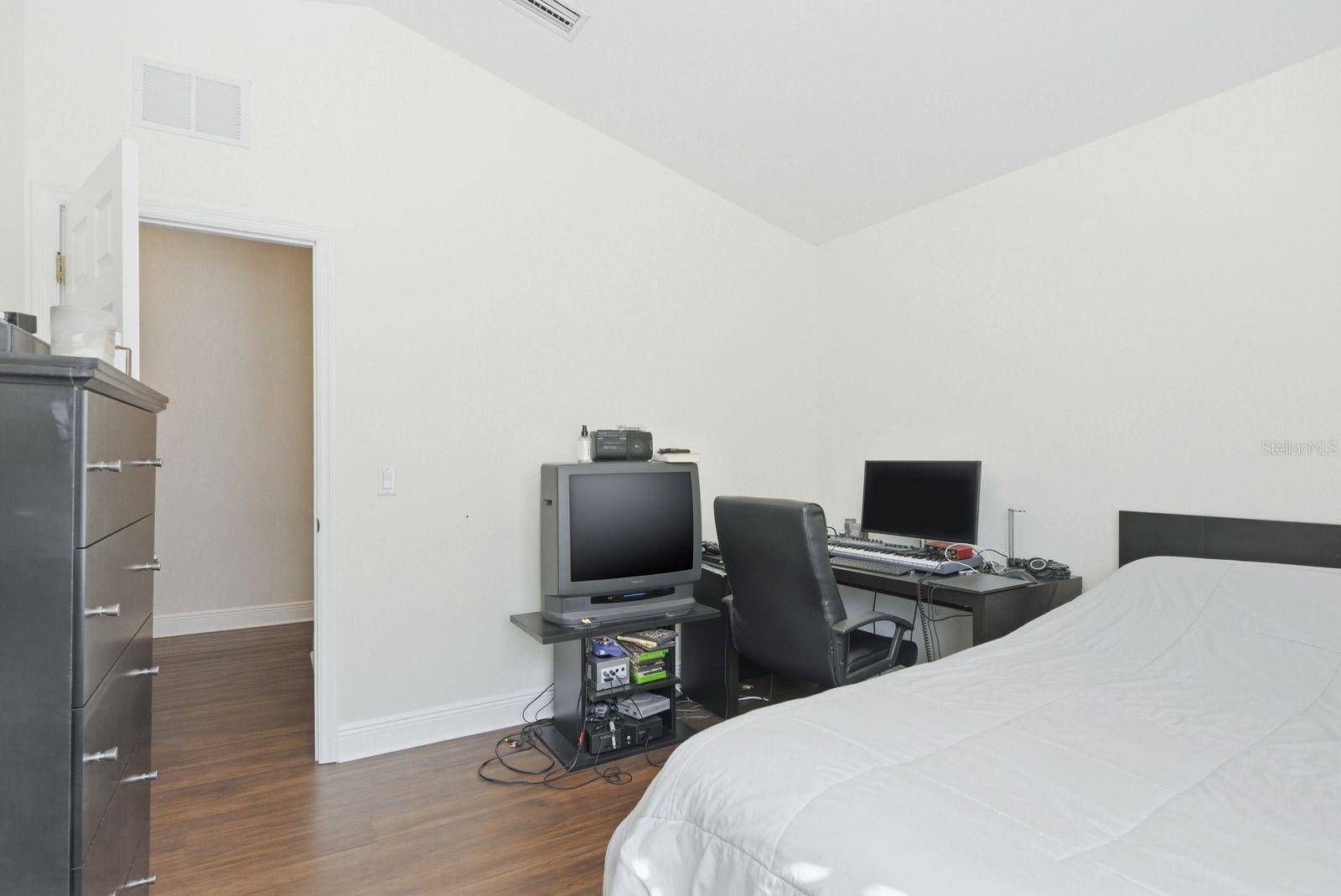 336 HARBOR RIDGE DR — photo 16