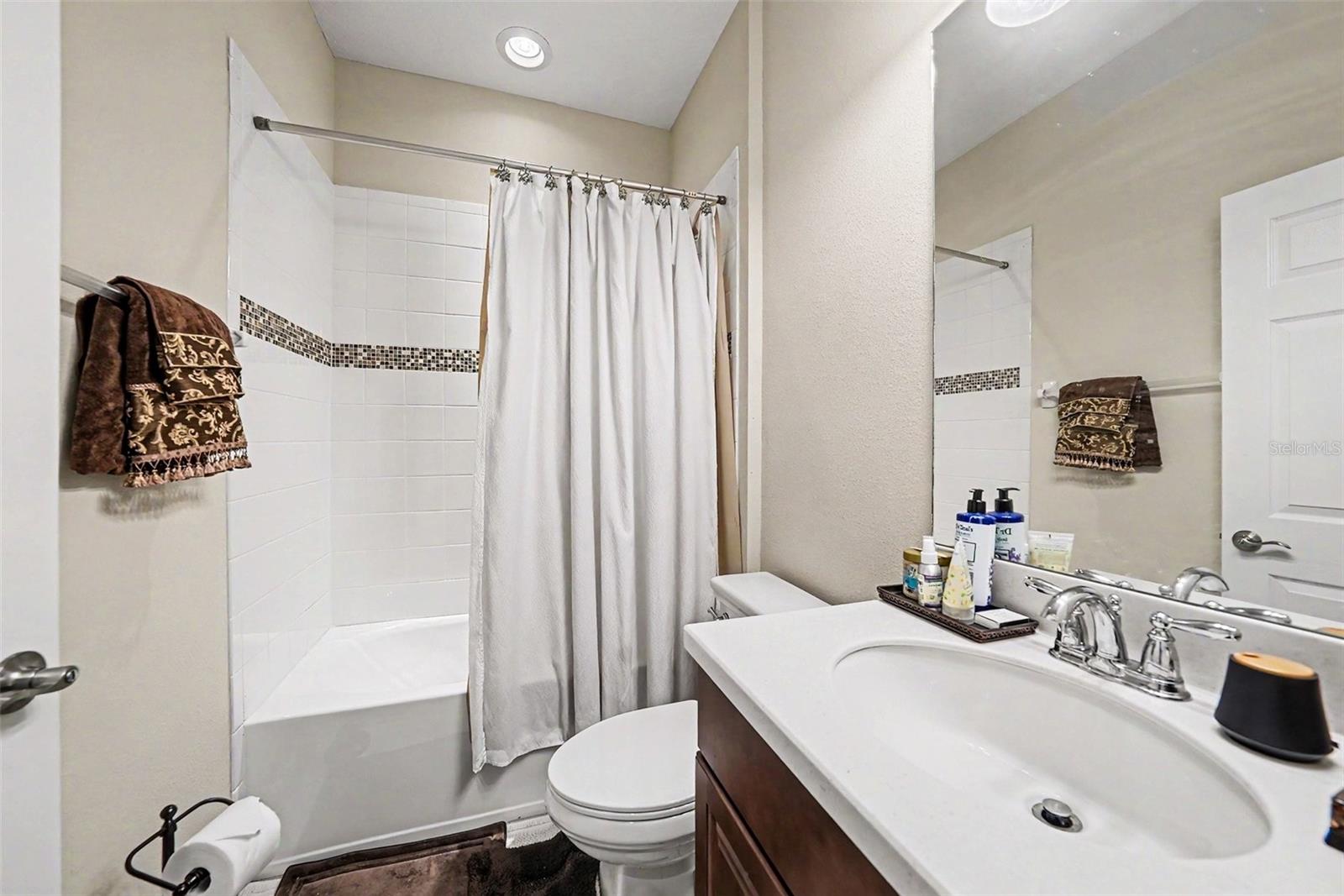 7907 SILVER CLOVER CT — photo 12