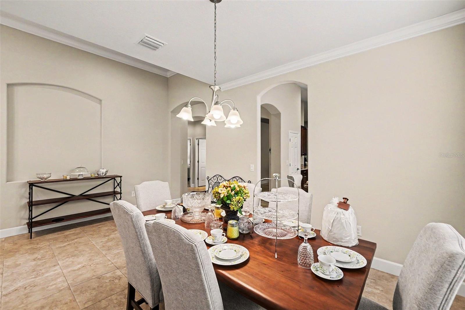 7907 SILVER CLOVER CT — photo 6