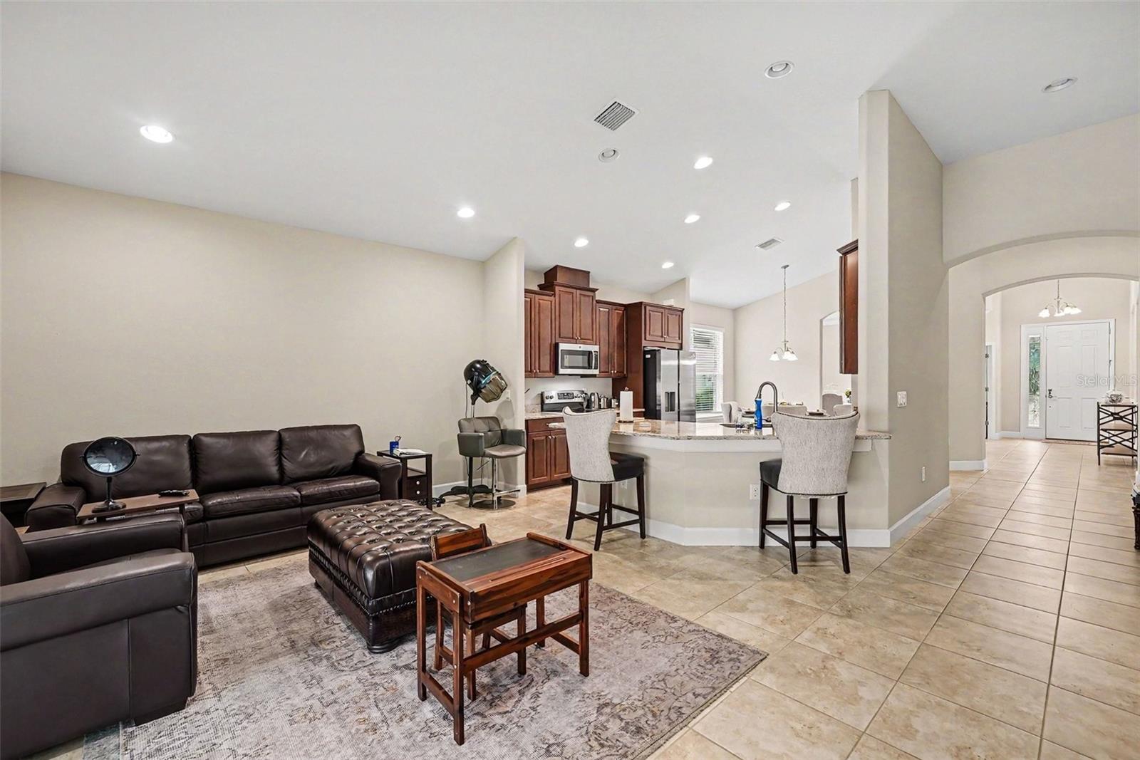 7907 SILVER CLOVER CT — photo 5